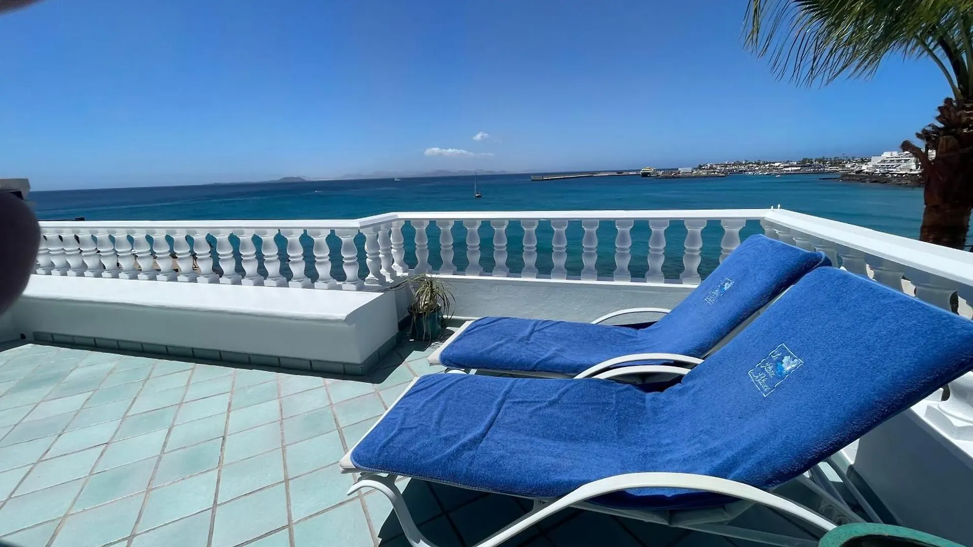 La Paloma Blanca - The White Dove Apartamento Playa Blanca  Playa Blanca (Lanzarote)